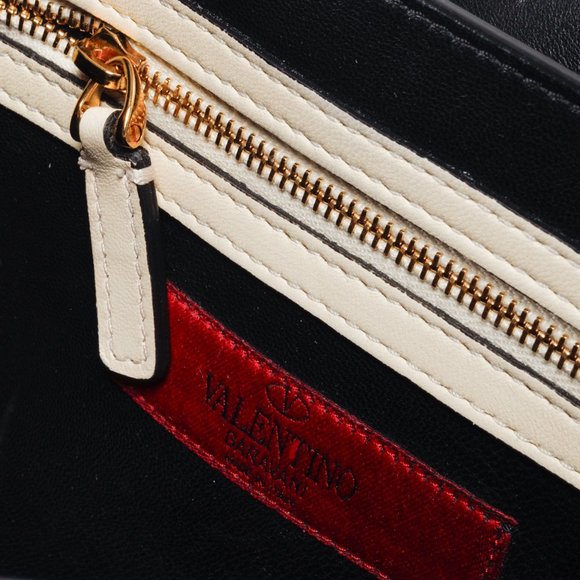 Valentino Garavani Striped Black and Ivory B-Rockstud Flap Bag - Picture 13 of 14